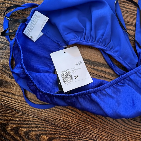 NWT Forever21 Satin Plunging Halter Blue Crop Top - Picture 6 of 6